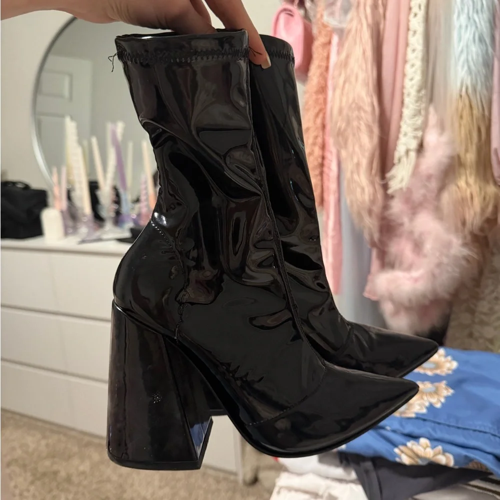 Naked Wolfe Glossy Black Heeled Boots - Picture 6 of 6